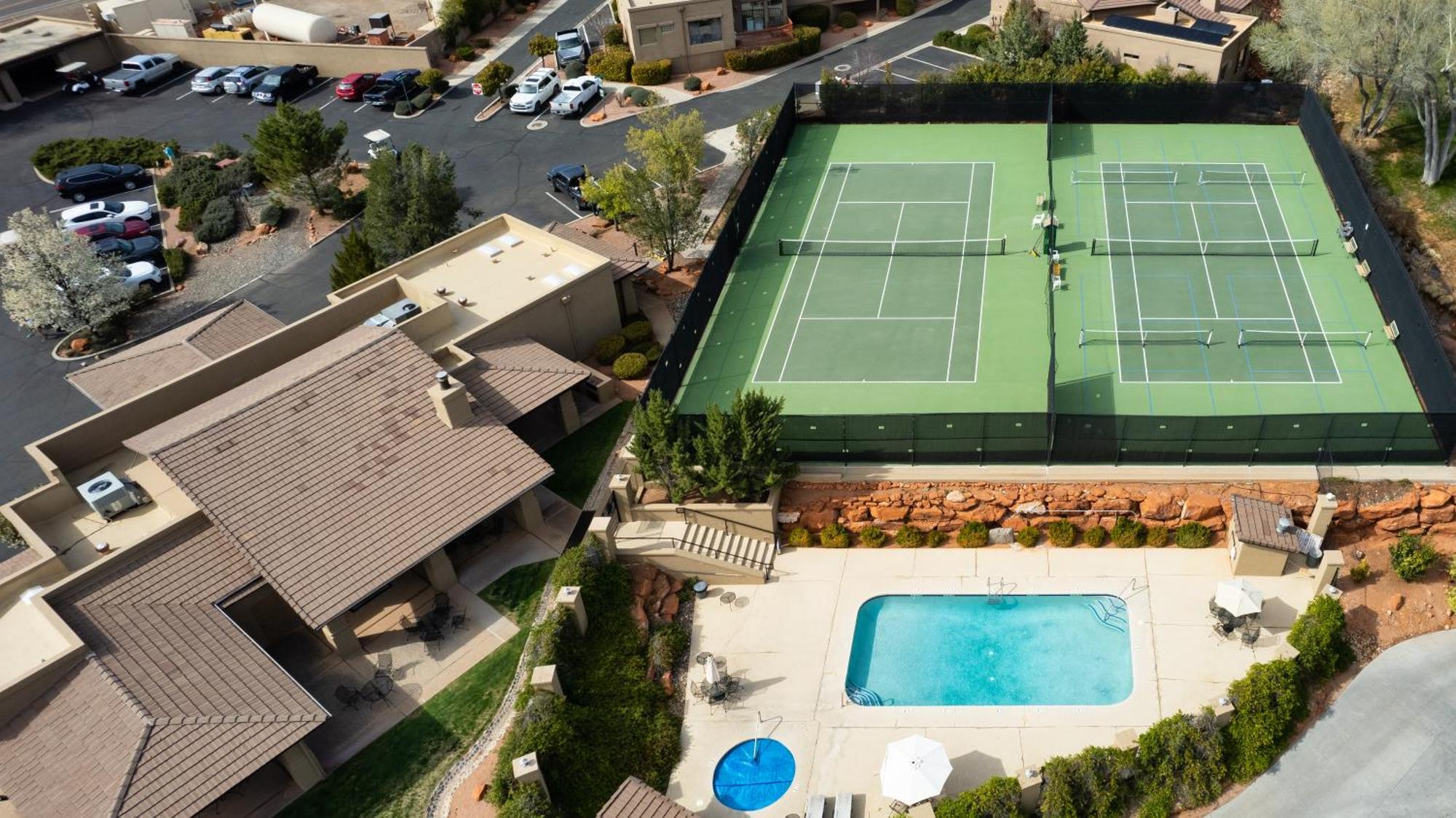 Stylish Townhome On Golf Course Red Rock View Sedona Exterior foto